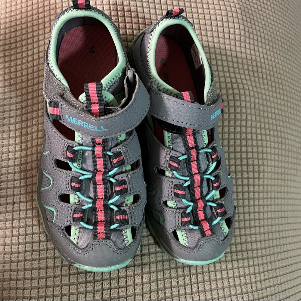 Merrell girl' Gray and Teal hiking Sandals